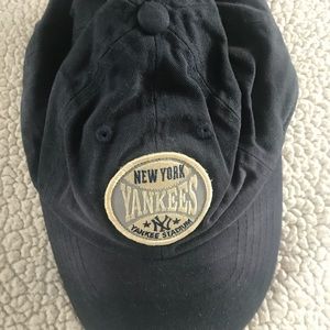 NY Yankees baseball cap